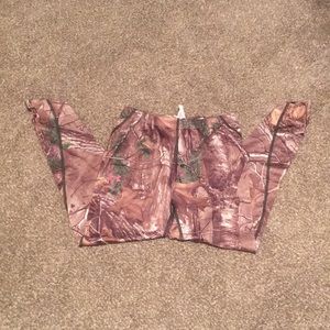 Under armour camo leggings